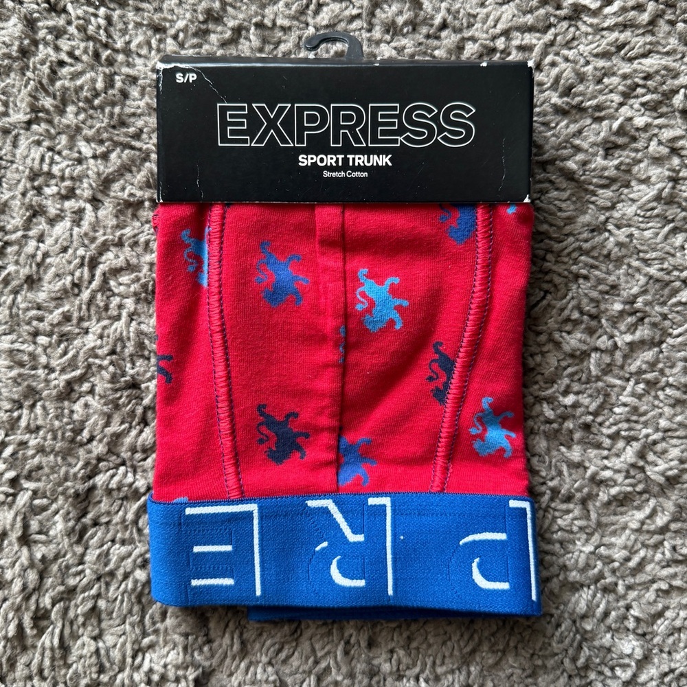 Express Red and Blue Sport Trunk